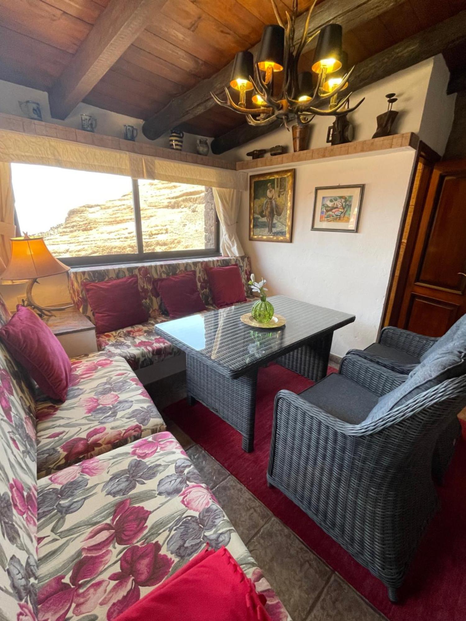 Castillo Lanzarote Villa Sophie - Luxury Villa -Sleep In A Volcanic Cave With Heated Pool Tias Exterior photo